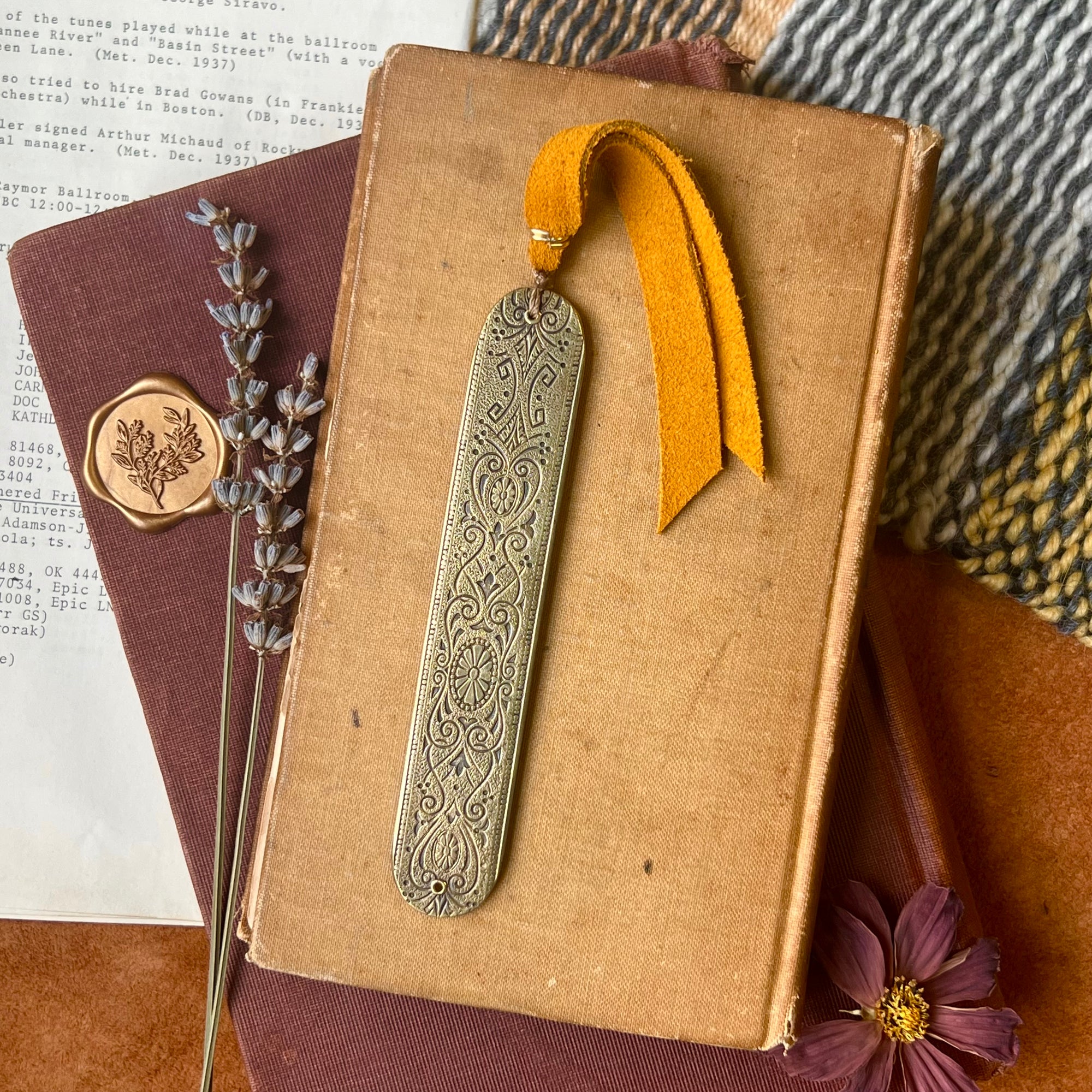 Heirloom Bookmark, Iris